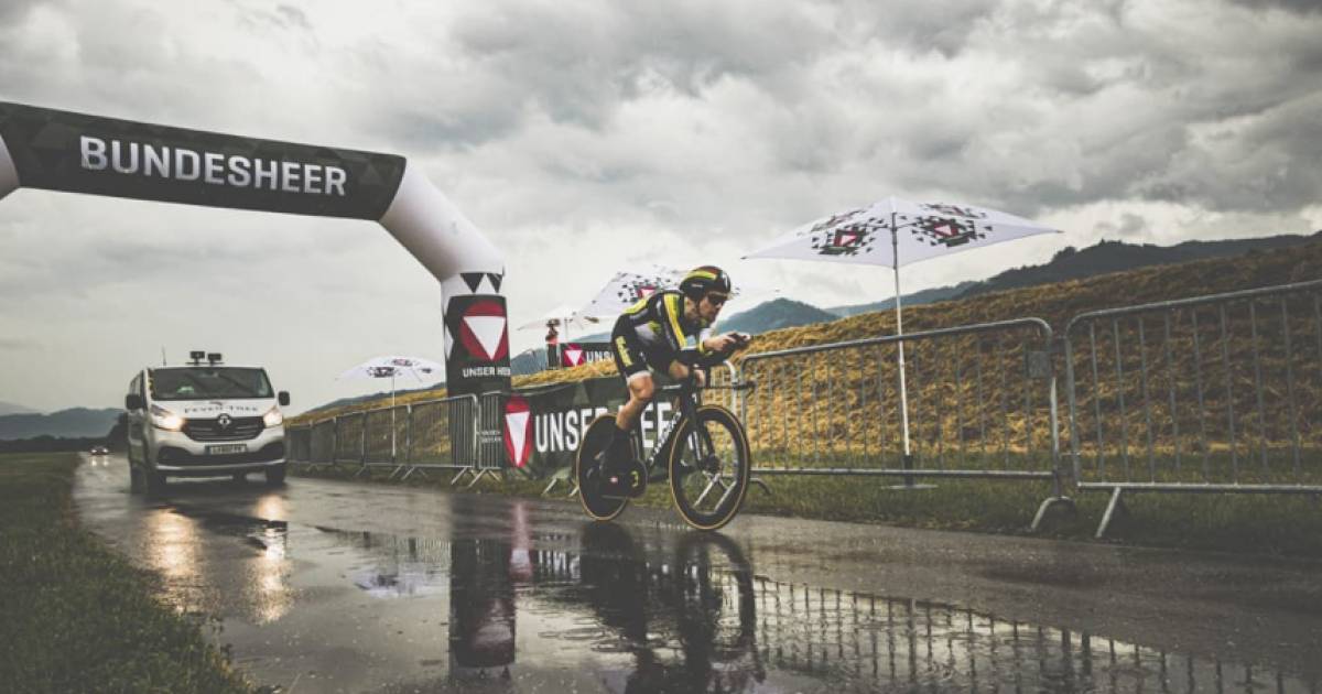 Straf wereldrecord: ultrafietser Christoph Strasser legt ...