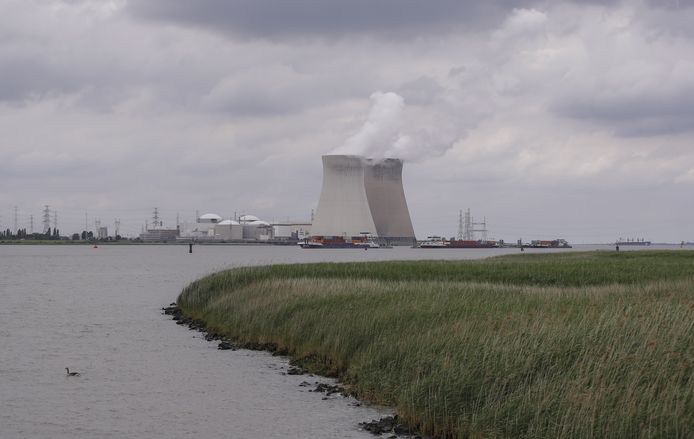 De kerncentrale in Doel.