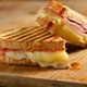Is een tosti ongezonder dan een boterham met ham en kaas?