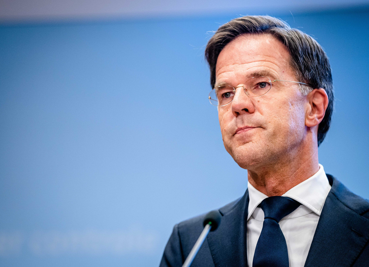 Demissionair premier Mark Rutte tijdens de persconferentie over versoepeling van de coronamaatregelen. Beeld ANP