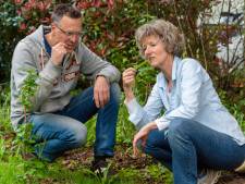 Sijtse en Irma willen zelf wat doen en maken van hun tuin in Vaassen een voedselbos
