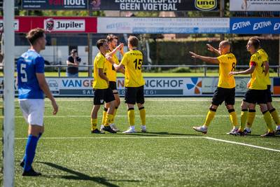 Cas Faber neemt bij zijn debuut UNA op sleeptouw