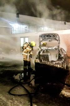 In amper een maand gaan in Gorinchem vijf auto’s in vlammen op, politie onderzoekt brandstichting 