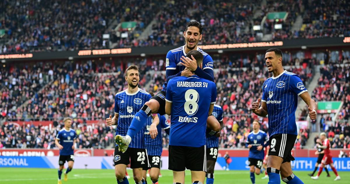 Wieder ein skurriles Ergebnis in Deutschland: HSV-Fans jubeln bereits auf dem Platz, aber es geht trotzdem schief |  Sport