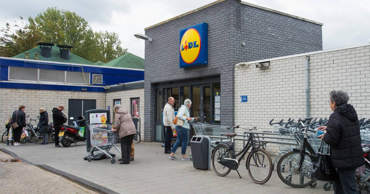 Bewoners Laageinde Maken Zich Zorgen Om Tijdelijke Lidl Het Is Nu Al Te Druk In Onze Straat Waalwijk Ad Nl