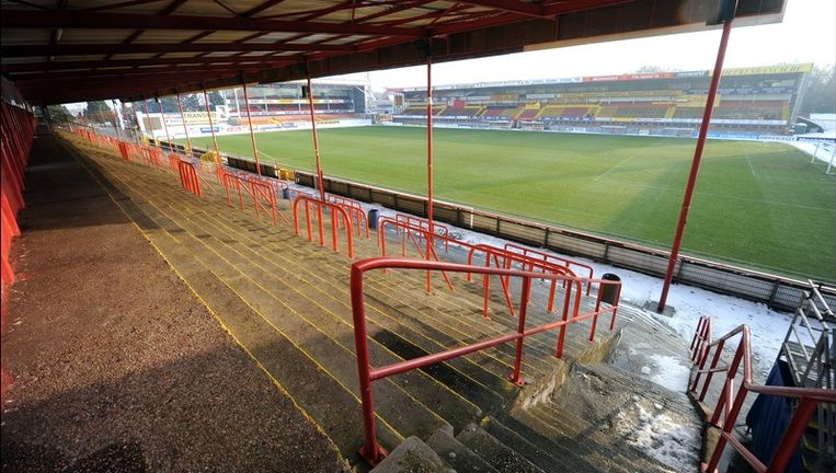 Vrijdag Wordt Stadion Van Kv Mechelen Openbaar Verkocht De Morgen