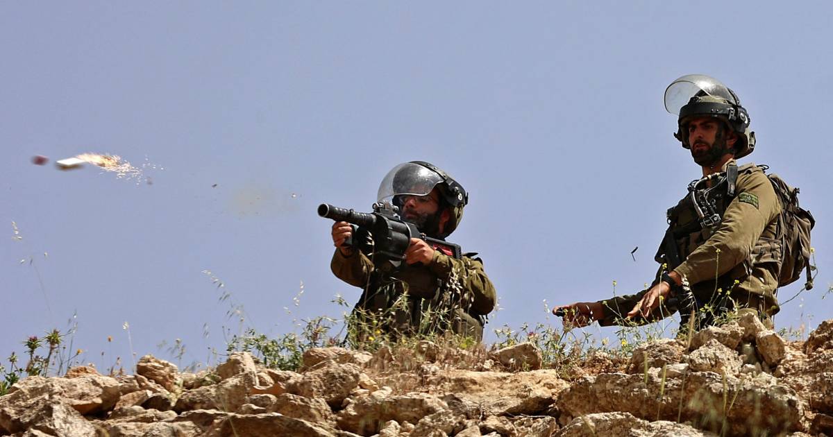 Israele arresta due palestinesi per aver sparato alla guardia della Cisgiordania |  All’estero