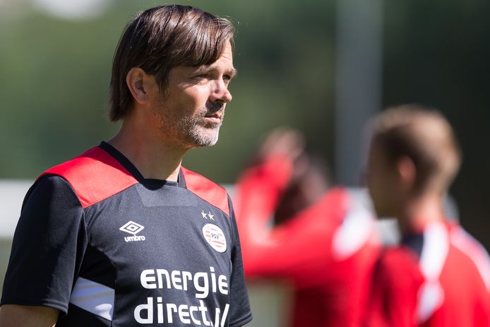 Phillip Cocu in Zwitserland, tijdens het trainingskamp van PSV.