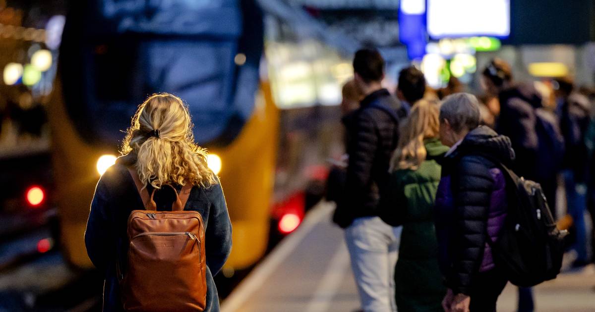 zegt Nederlands woordenboek  Woordenorg
