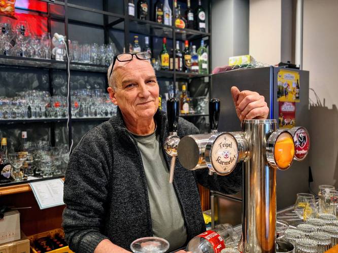 Geert (66) is de nieuwe uitbater van café Bij Geertje: “Ik wilde het mezelf gunnen om mijn droom waar te maken”