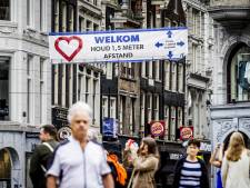 Rood Nederland versoepelt sneller dan groen Duitsland: ‘Ik houd mijn hart vast’