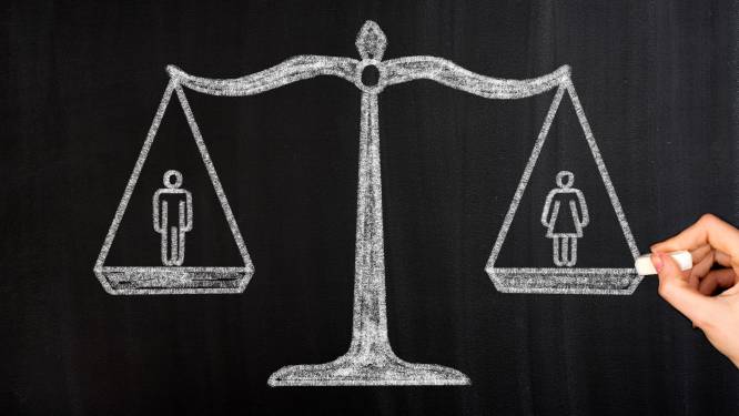 Il faudra 50 ans pour atteindre la parité salariale: les femmes souffrent d’une “pénalité de maternité”