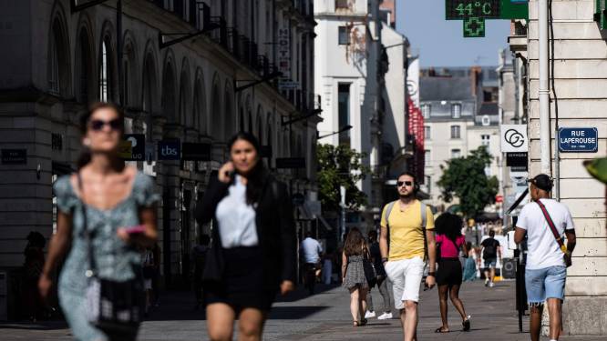 In Frankrijk gaan in winkels deuren dicht en lichten uit: komen energiebesparende maatregelen ook naar België?