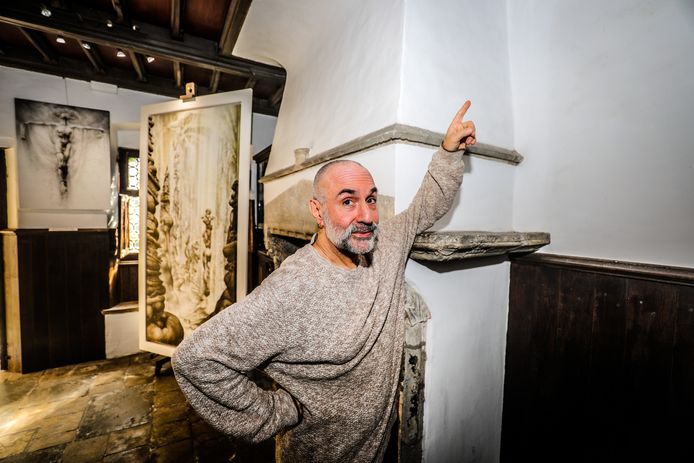 David De Graef zag werken gestolen worden uit zijn bekende galerij en nam voorzorgsmaatregelen