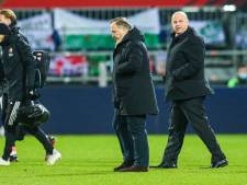 Advocaat na eerste thuisnederlaag: ‘Bij AZ ging het een stuk makkelijker dan bij ons’