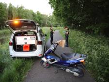 Wilde achtervolging en grote zoekactie naar verdachte na inbraak bij bedrijf in Schipluiden