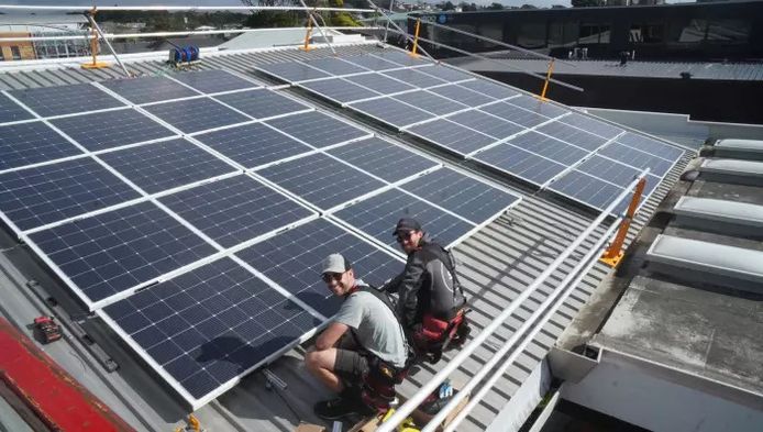De panelen van Solarge zouden de meest duurzame ter wereld moeten zijn: licht en met zo weinig mogelijk CO2-uitstoot geproduceerd.