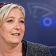 Duizend jongeren betogen in Brussel tegen Marine Le Pen