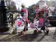 De roze fiets in februari 2009, een jaar na het overlijden van Lesley Barhorst.