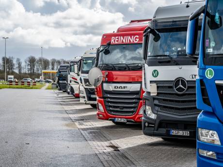 Vakbonden roepen op tot landelijke staking vrachtwagenchauffeurs