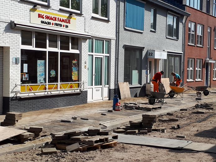 Snackbar Familie is lastig bereikbaar door de werkzaamheden.