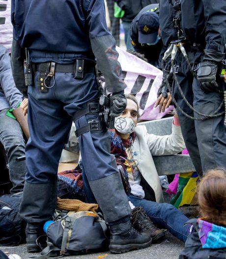 Gemeente Amsterdam gaat in hoger beroep over verplaatsen demonstranten
