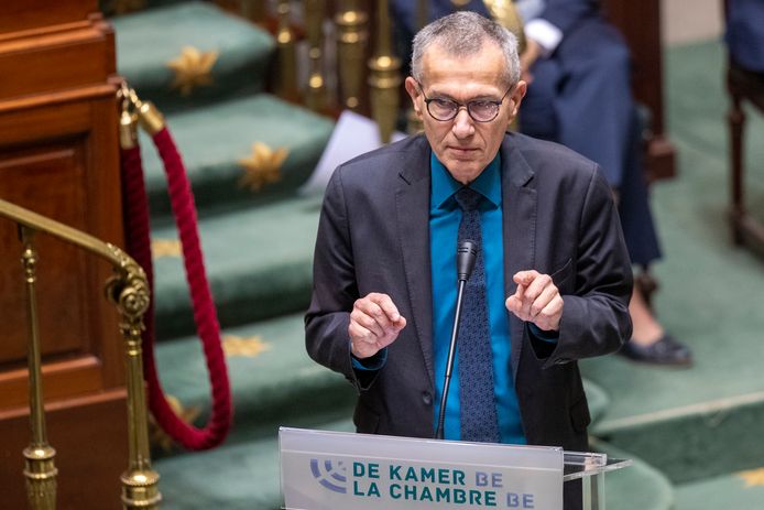 Le ministre fédéral de la Santé, Frank Vandenbroucke, s'est dit partisan de commencer la vaccination des enfants de 5 à 11 ans contre la Covid-19 dès janvier. 25 novembre 2021.