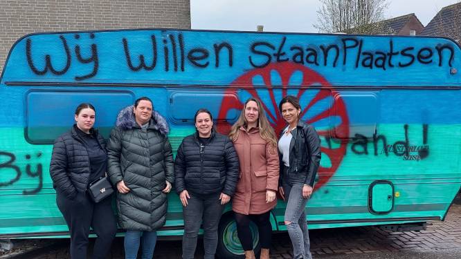 Woonwagenbewoners snakken naar eigen plek in Waalwijk: ‘Protestcaravan gaat zeker opvallen’ 