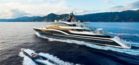 De maritieme industrie heeft het zwaar in de regio, behalve de bouwers van superjachten