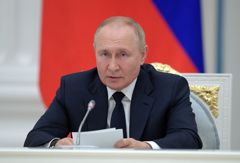 Russisch president Poetin spreekt naar verwachting eind deze week het parlement toe waarbij hij de annexatie van de Oekraïense gebieden zal aankondigen. Beeld ANP / EPA