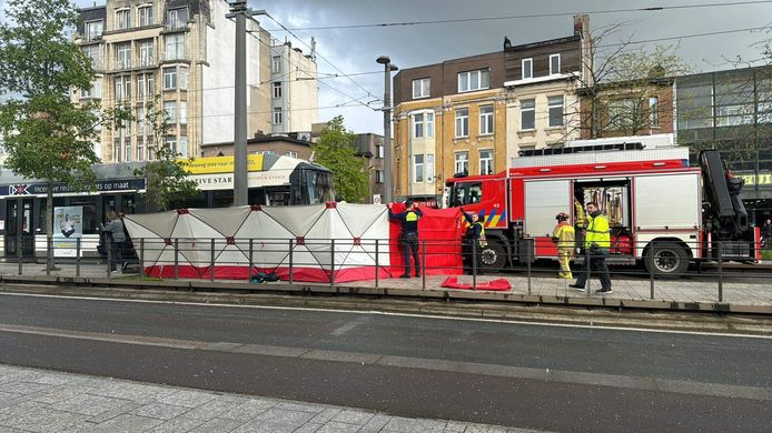 Zwaar ongeval met tram in Merksem.
