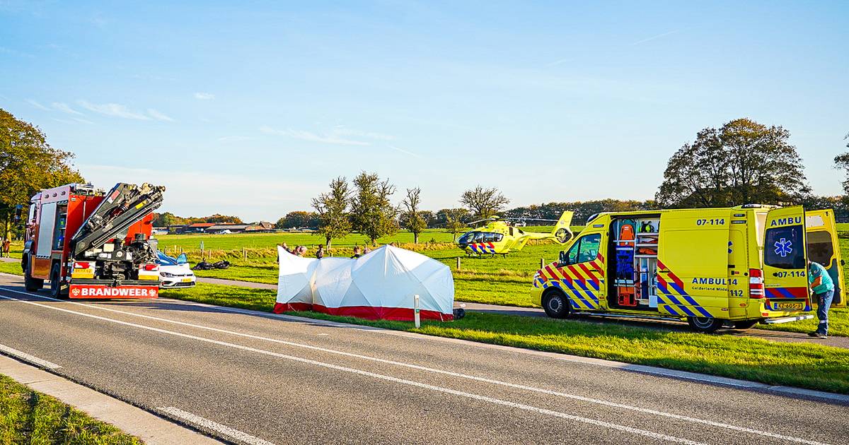 Motorrijder ernstig gewond door ongeluk in Arnhem.