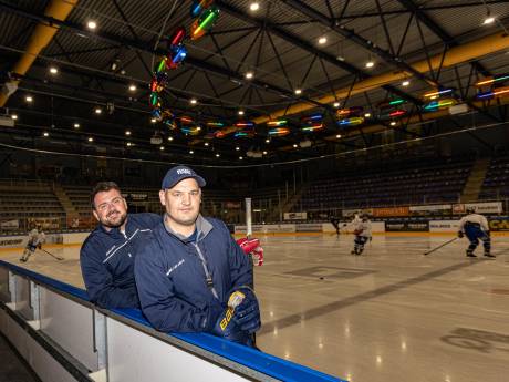 Jonge ijshockeyers in Tilburg klaarstomen voor het hoogste niveau: ‘Trappers is echt een voorbeeld in Nederland’