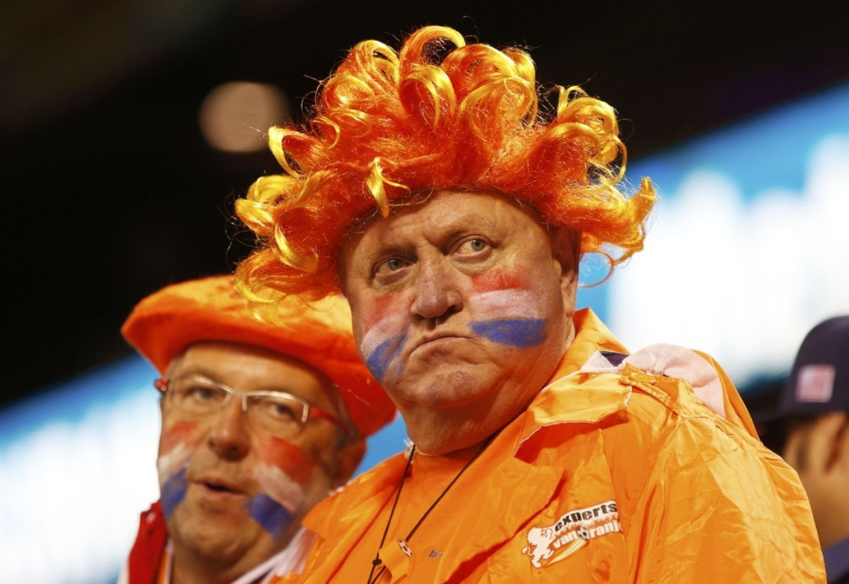 Teleurgestelde Nederlandse fans op de tribune in San Francisco. Beeld reuters