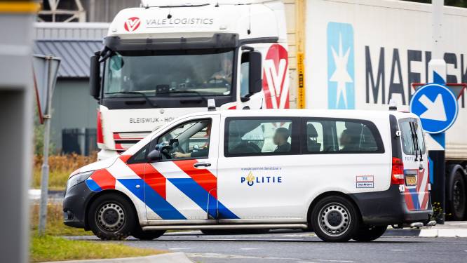 Negen personen in ademnood in container Maasvlakte: ‘Geen verstekelingen, maar drugsuithalers’