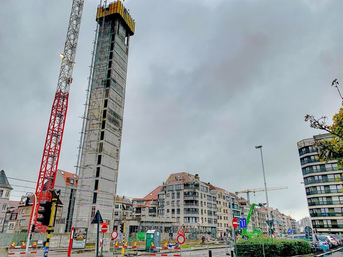 De doortocht in Heist, met de Heldentoren, ondergaat een transformatie.