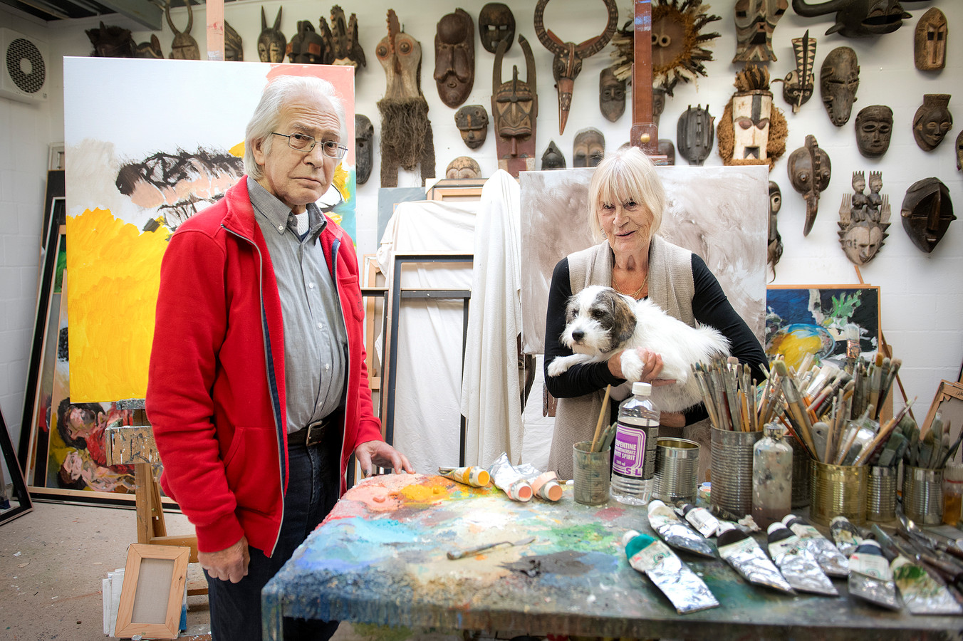 Rob Terwindt en echtgenote Mies, twee jaar geleden, in het atelier in Berg en Dal.