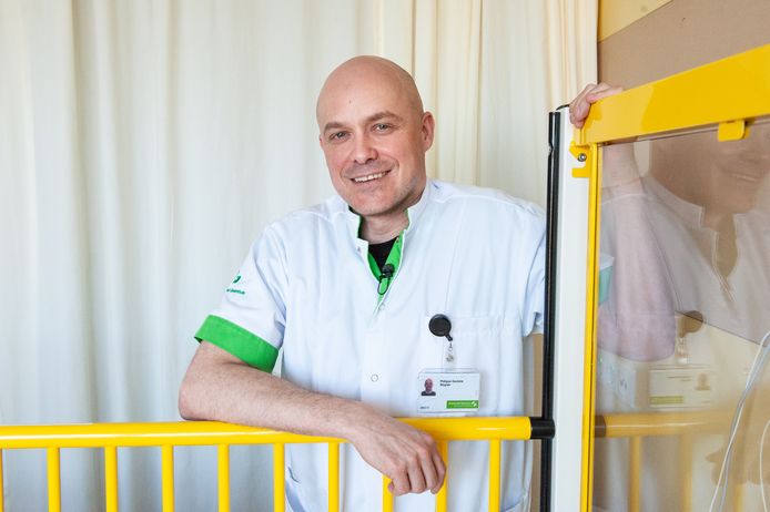 Komiek Philippe Geubels kijkt terug op een mooie, maar intensieve tijd in het Groene Hart Ziekenhuis in Gouda.