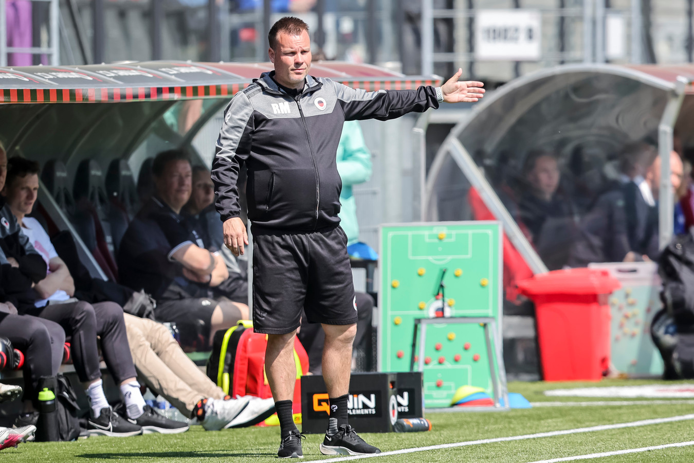 Excelsior Vrouwen ontvangt Telstar bij DCV