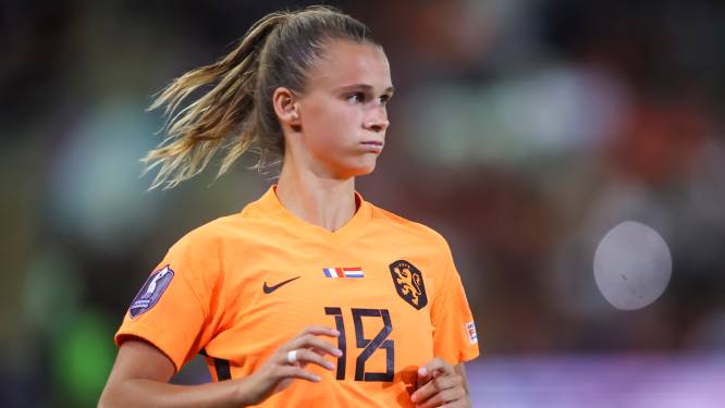 Oranje Leeuwin Kerstin Casparij maakt droomtransfer naar Manchester City: ‘Ik ben dolgelukkig’