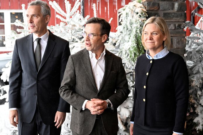 NAVO-baas Jens Stoltenberg, Zweedse premier Ulf Kristersson en voormalige premier Magdalena Andersson, 8 januari.
