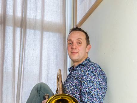 Van Amsterdam naar New York: Josemanders trekt met trombone wereld over