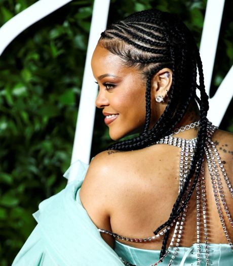 “IT’S ON”: Rihanna fera bientôt son grand retour sur scène