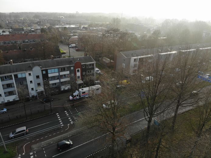 Het complex aan de Sluitersveldsingel, waar de 22-jarige Jarell Reinders werd doodgestoken.