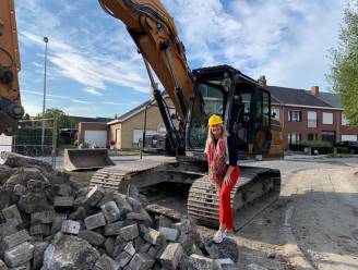 Werken aan de Bloemenwijk in Assebroek kosten bijna half miljoen euro meer dan eerst geraamd: “Een goede huisvader wil dit niet meemaken”