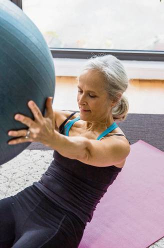 GEZOND KILO’S KWIJT. De perfecte work-out voor in je woonkamer: zo blijf je ook thuis in vorm