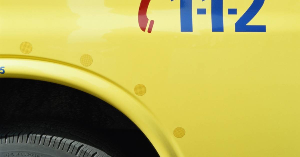 Man valt door het dak van zijn garage in Zuidzande