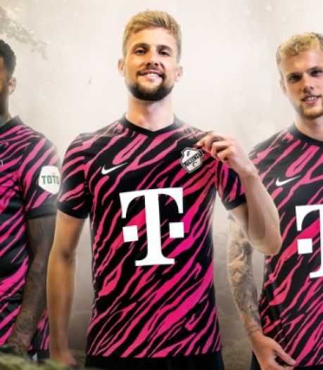 FC Utrecht presenteert opvallend tenue: tijgerprint in zwart en roze