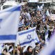 Tienduizenden Israëliërs de straat op uit vrees voor ‘politieke coup’ van regering