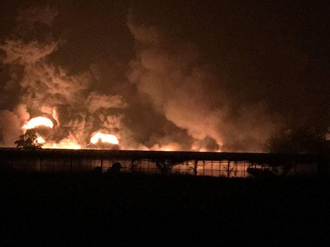 Zware brand vernielt loods van Mechelse bandenfabrikant